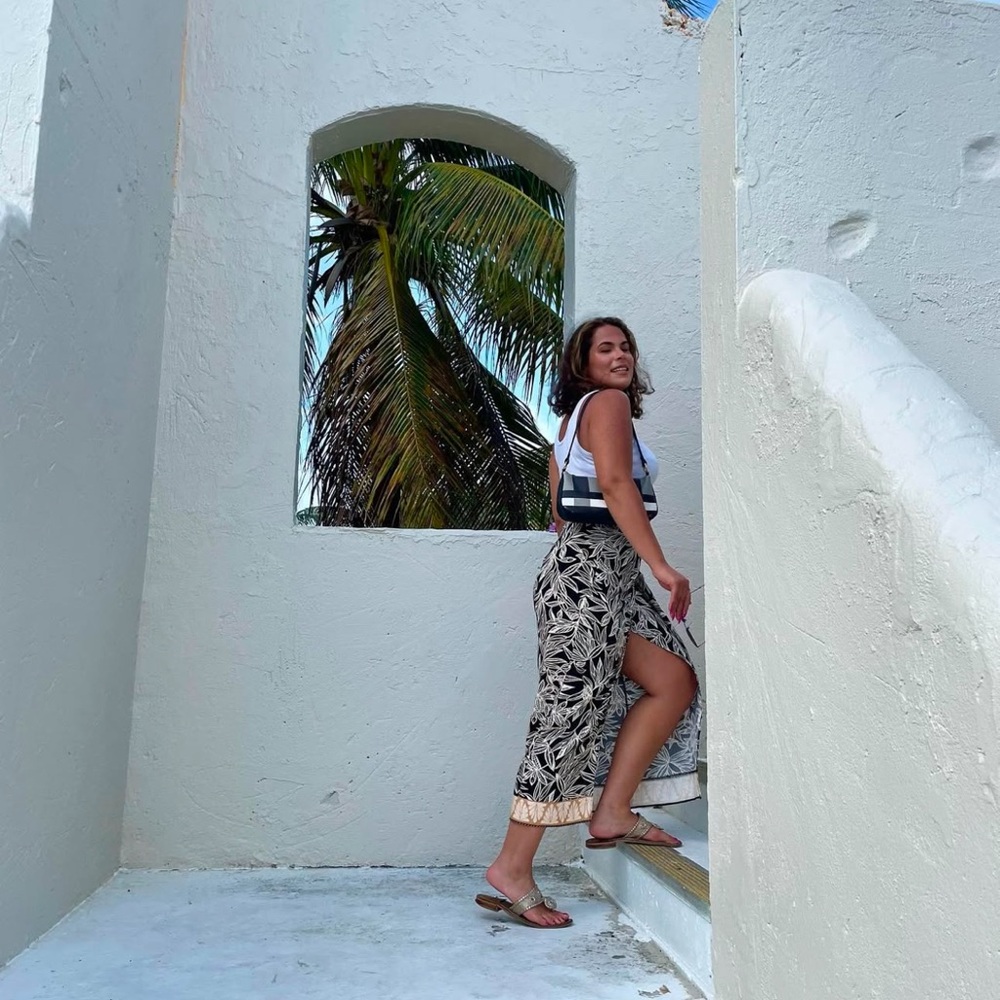 ZARA Midi Vacation Wrap Skirt with Slit  (Size M)